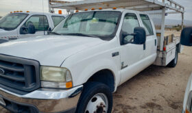 2003 Ford F550 XL SD Flatbed Truck